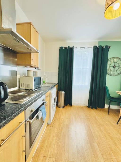 Apartment Classy Center With Free Parking *